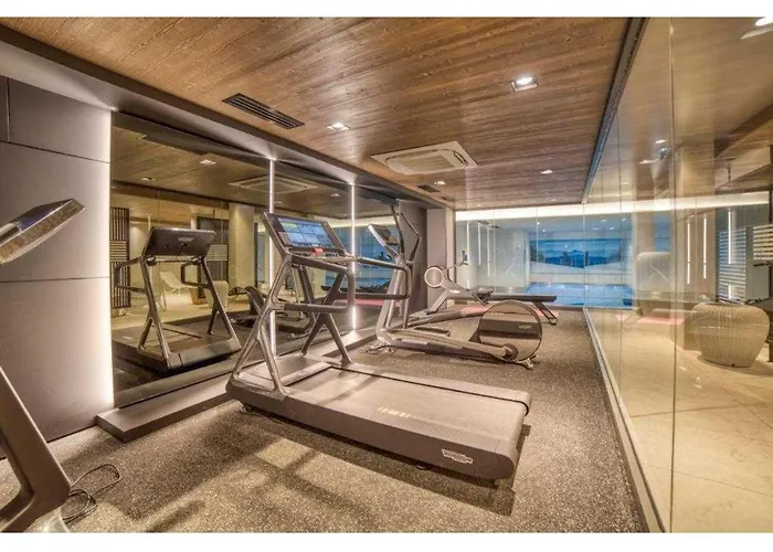 Luxurious 4-room With Pool, Gym, And Parking * Megève