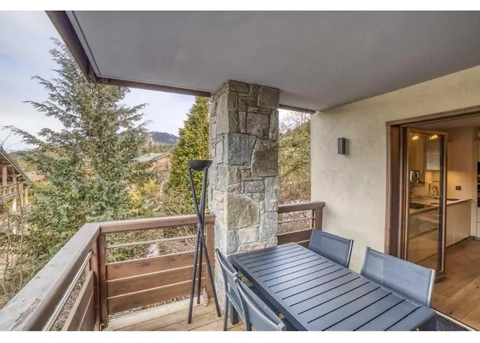 Luxurious 4-room With Pool, Gym, And Parking Διαμέρισμα *