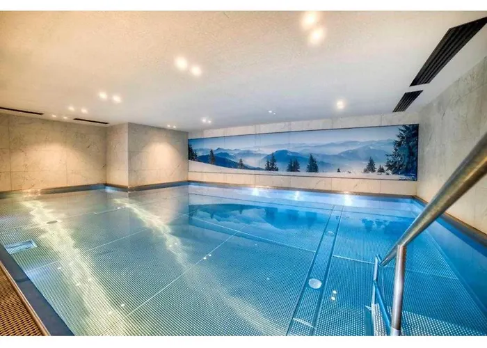 Luxurious 4-room With Pool, Gym, And Parking Διαμέρισμα *